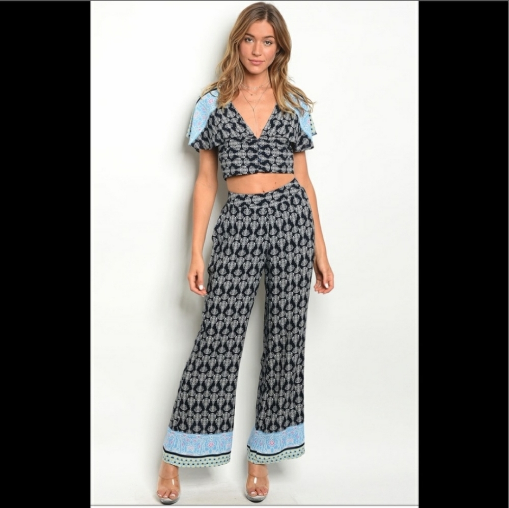 Two Piece Set - Top and Bottom - Picture 2 of 7